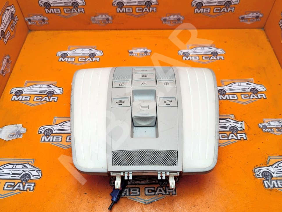 Плафон салона MERCEDES-BENZ E-класс W212/S212/C207/A207 (2009 - 2013) фото 1 &mdash; Разборка Мерседес