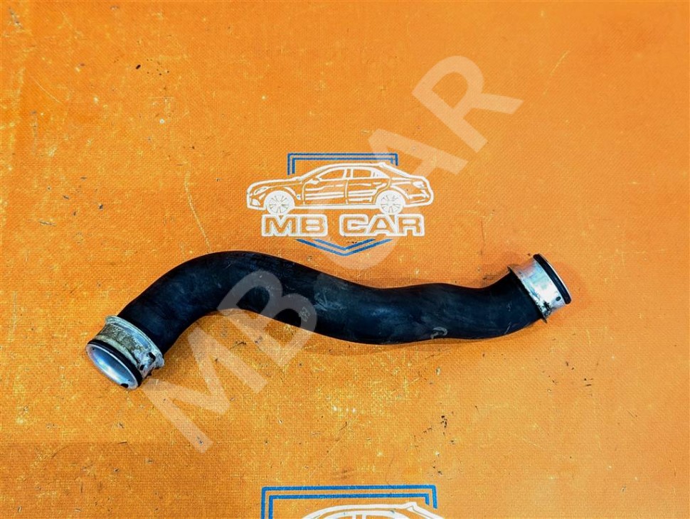 Патрубок радиатора MERCEDES-BENZ GLK-класс X204 (2008 - 2012) фото 1 — Разборка Мерседес