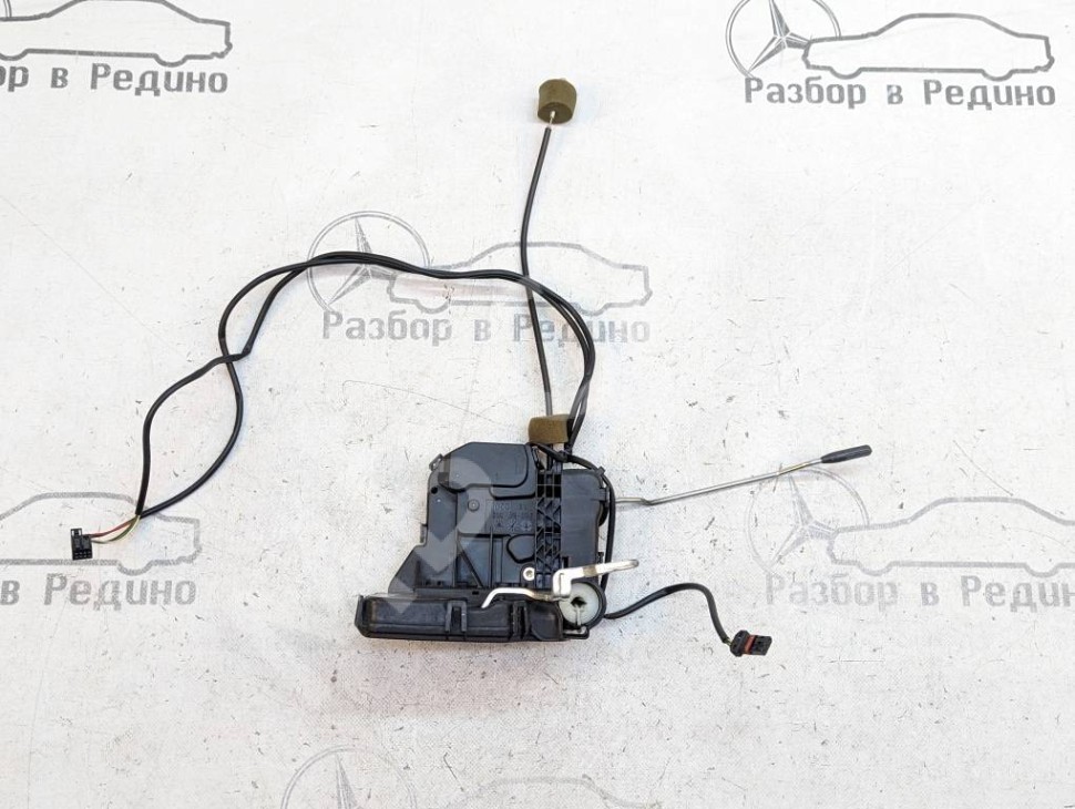 Замок двери передней левой MERCEDES-BENZ CLS-класс C219 (2004 - 2008) фото 1 — Разборка Мерседес