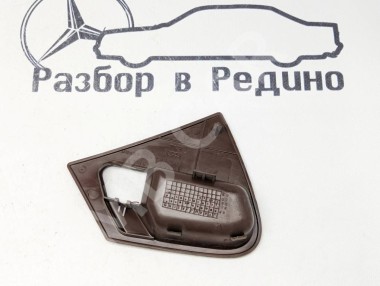 Накладка ручки двери MERCEDES-BENZ M-класс W163 (1997 - 2001) — Разборка Мерседес