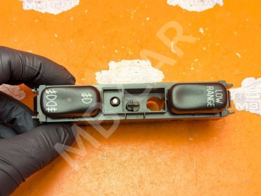 Кнопка блокировки мостов MERCEDES-BENZ M-класс W163 рестайлинг (2001 - 2005) &mdash; Разборка Мерседес