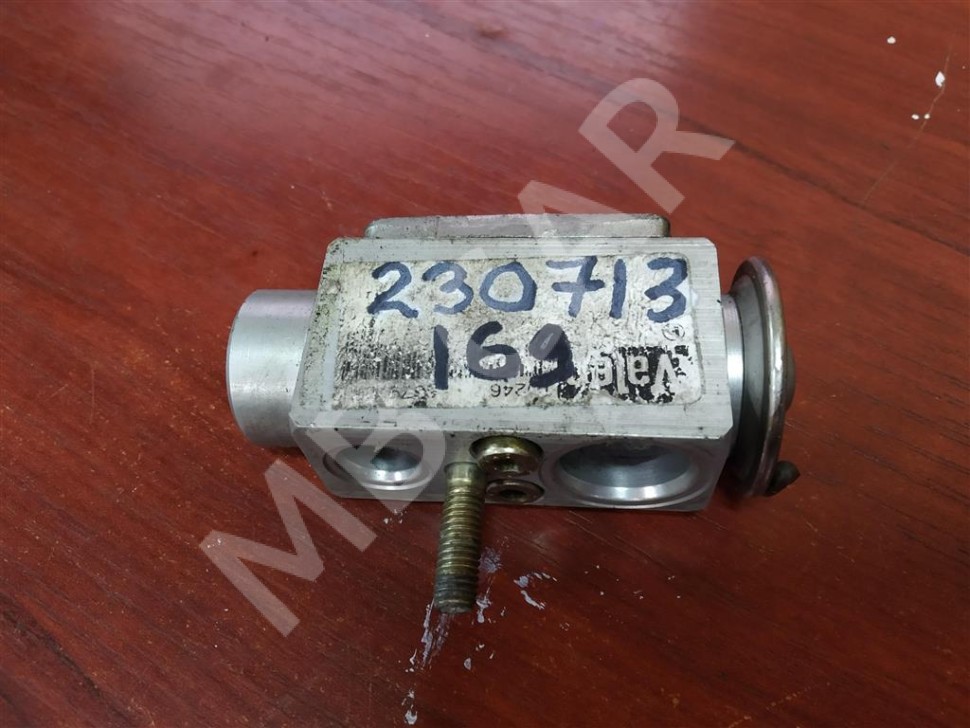 Клапан MERCEDES-BENZ A-класс W169 (2004 - 2008) фото 1 — Разборка Мерседес