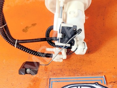 Датчик уровня топлива MERCEDES-BENZ C-класс W204/S204 (2006 - 2011) &mdash; Разборка Мерседес