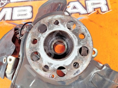 Кулак поворотный передний левый MERCEDES-BENZ E-класс W211/S211 (2002 - 2006) &mdash; Разборка Мерседес