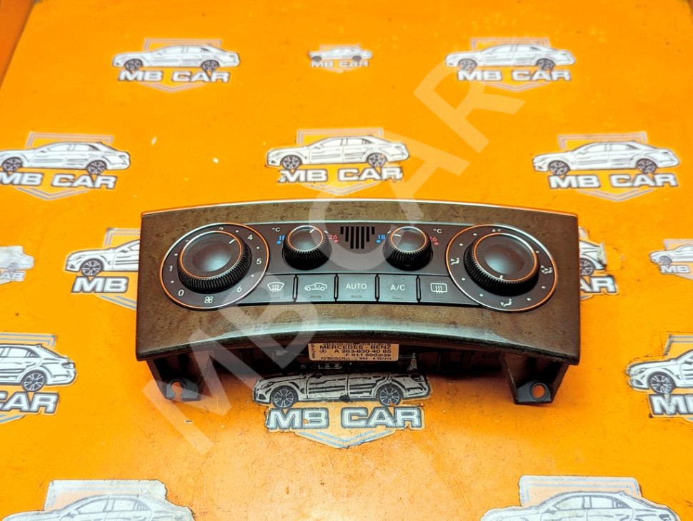 Панель управления климатом MERCEDES-BENZ C-класс W203/S203/CL203 рестайлинг (2004 - 2008) фото 1 &mdash; Разборка Мерседес