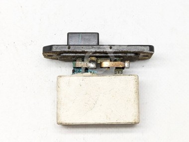 Реле моторчика печки MERCEDES-BENZ M-класс W163 (1997 - 2001) — Разборка Мерседес