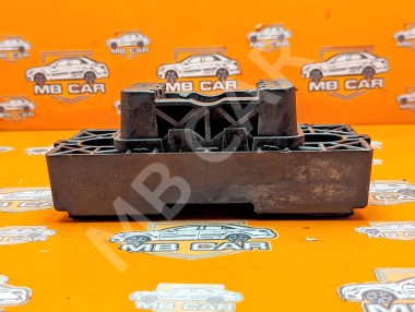 Поддомкратник MERCEDES-BENZ GLE-класс W166 (2015 - 2018) — Разборка Мерседес