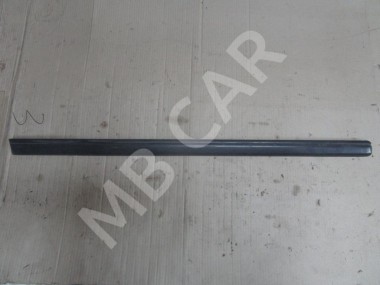 Молдинг двери MERCEDES-BENZ W124 W124/S124/C124/A124 (1984 - 1993) — Разборка Мерседес
