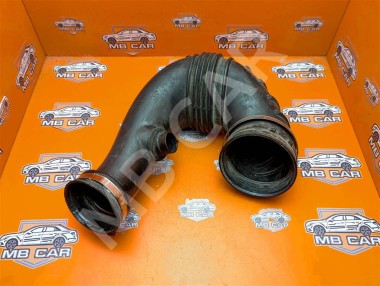 Патрубок воздушный MERCEDES-BENZ E-класс W211/S211 (2002 - 2006) — Разборка Мерседес
