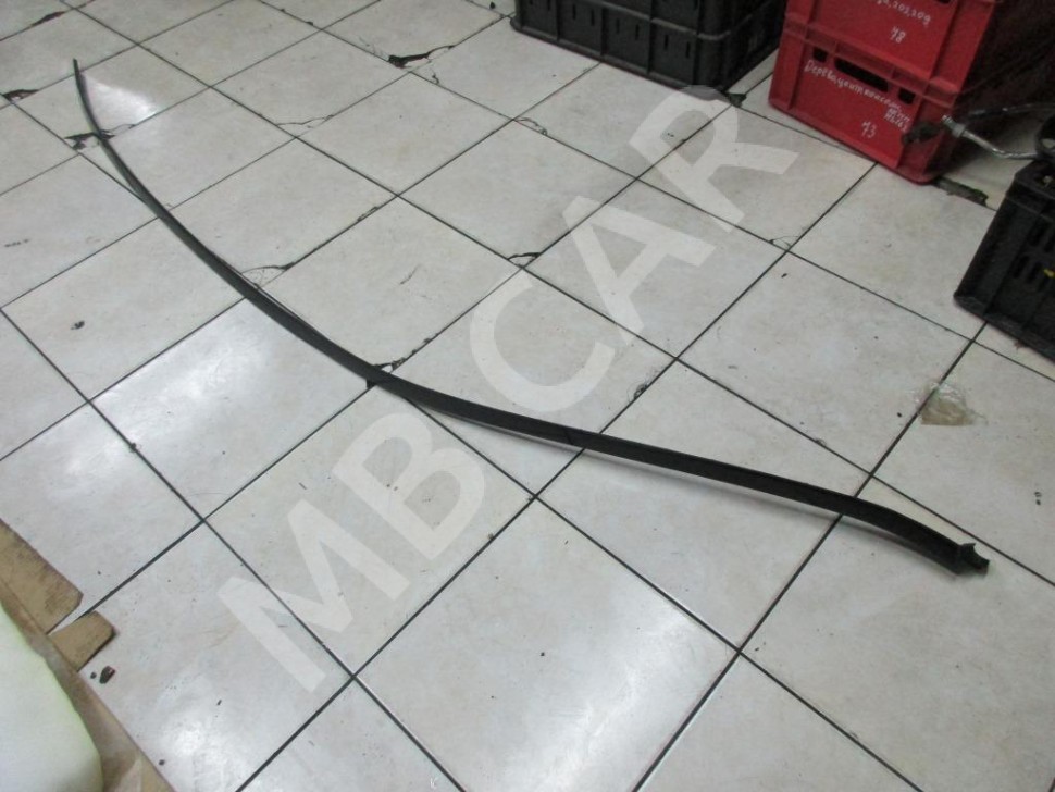 Молдинг крыши MERCEDES-BENZ C-класс W205/S205/C205/A205 (2014 - 2018) фото 1 — Разборка Мерседес