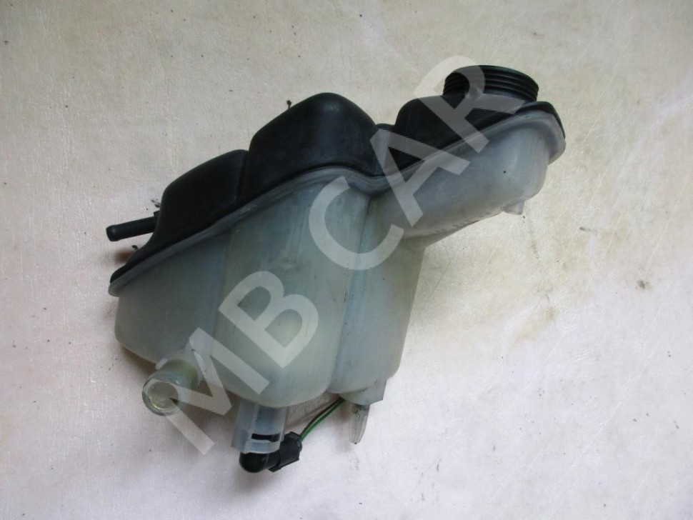 Бачок расширительный MERCEDES-BENZ A-класс W168 рестайлинг (2001 - 2004) фото 1 — Разборка Мерседес