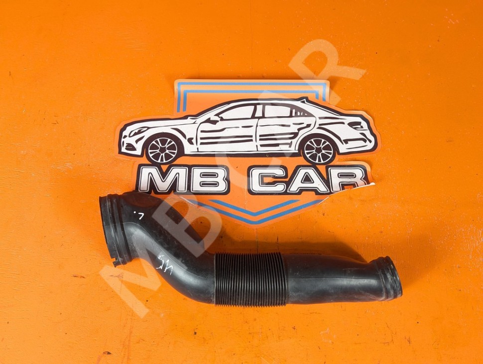 Патрубок воздушный MERCEDES-BENZ S-класс W220 (1998 - 2005) фото 1 &mdash; Разборка Мерседес