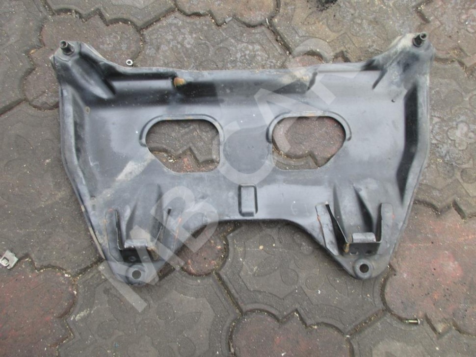 Защита рулевой рейки MERCEDES-BENZ E-класс W212/S212/C207/A207 рестайлинг (2013 - 2016) фото 1 — Разборка Мерседес