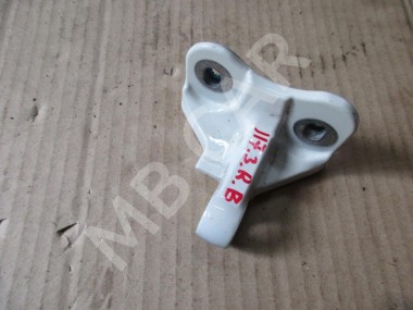 Петля двери MERCEDES-BENZ CLA-класс C117/X117 рестайлинг (2016 - 2019) — Разборка Мерседес