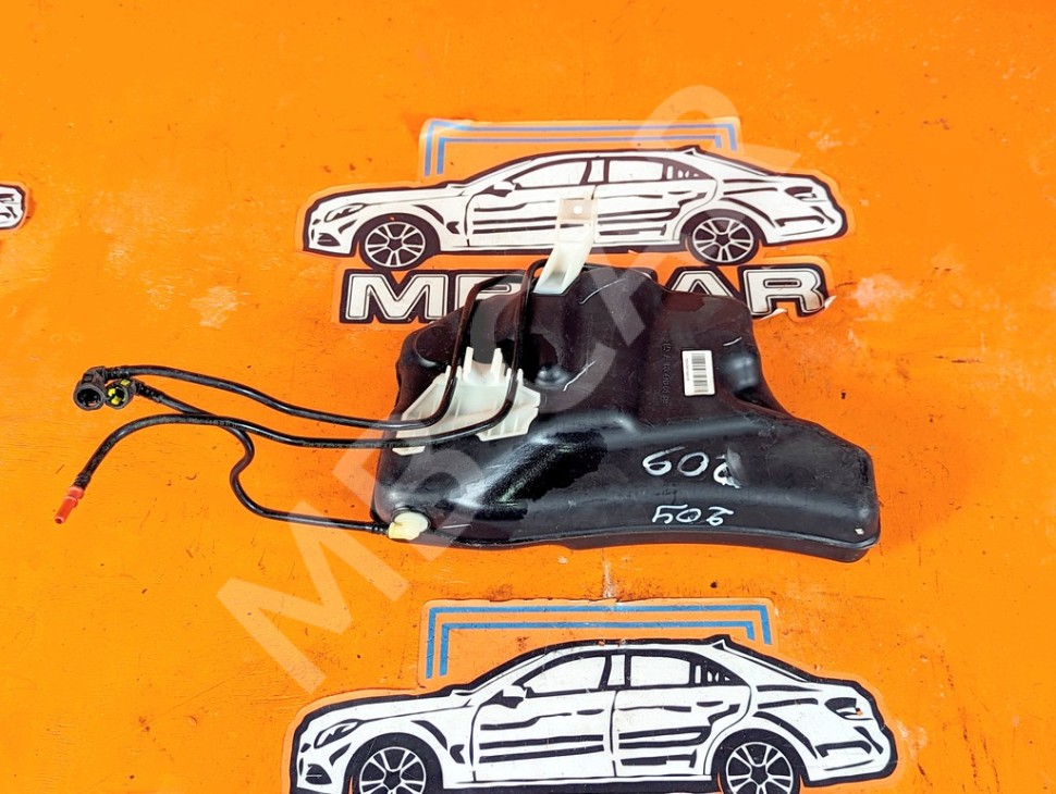 Бачок расширительный MERCEDES-BENZ M-класс W163 рестайлинг (2001 - 2005) фото 1 &mdash; Разборка Мерседес