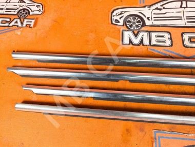 Молдинг стекла двери MERCEDES-BENZ S-класс W221 рестайлинг (2009 - 2013) &mdash; Разборка Мерседес