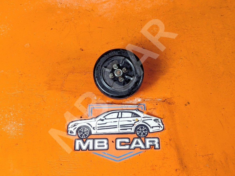 Помпа MERCEDES-BENZ C-класс W203/S203/CL203 рестайлинг (2004 - 2008) фото 1 &mdash; Разборка Мерседес