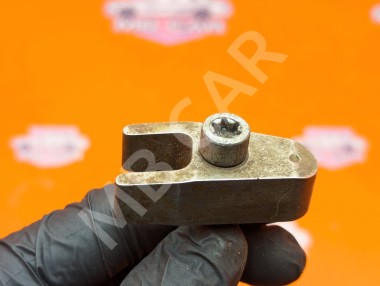 Кронштейн крепления форсунок MERCEDES-BENZ M-класс W164 (2005 - 2008) &mdash; Разборка Мерседес