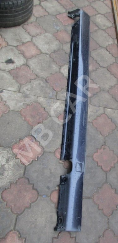 Порог пластиковый левый MERCEDES-BENZ S-класс W220 (1998 - 2005) — Разборка Мерседес