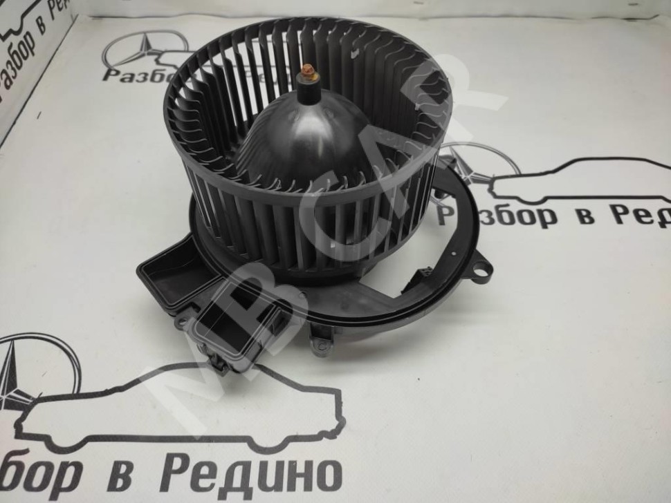 Моторчик печки MERCEDES-BENZ GLS-класс X166 (2015 - 2019) фото 1 — Разборка Мерседес