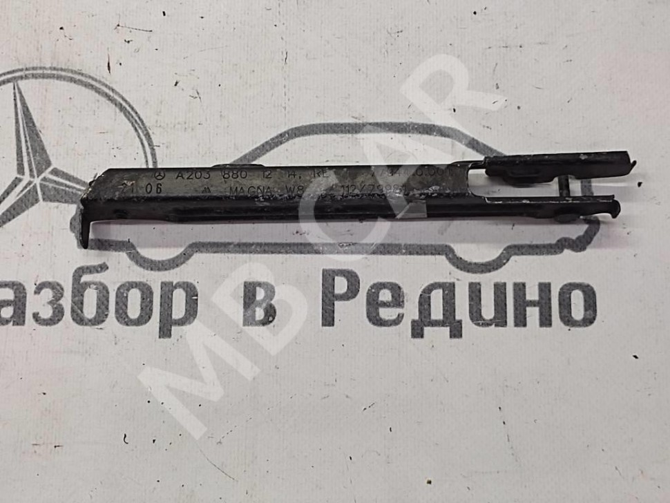 Кронштейн крепления бампера MERCEDES-BENZ C-класс W203/S203/CL203 (2000 - 2004) фото 1 — Разборка Мерседес