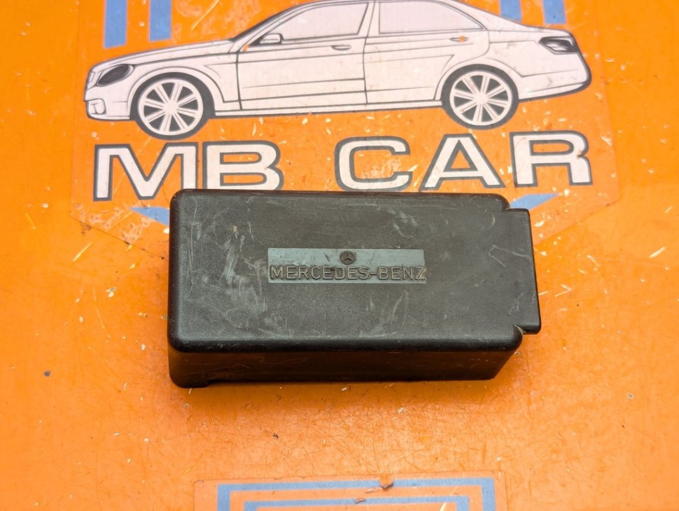 Крышка MERCEDES-BENZ Vito W638 (1996 - 2003) 108 2.3 CDI MT (79 л.с.) фото 1 &mdash; Разборка Мерседес