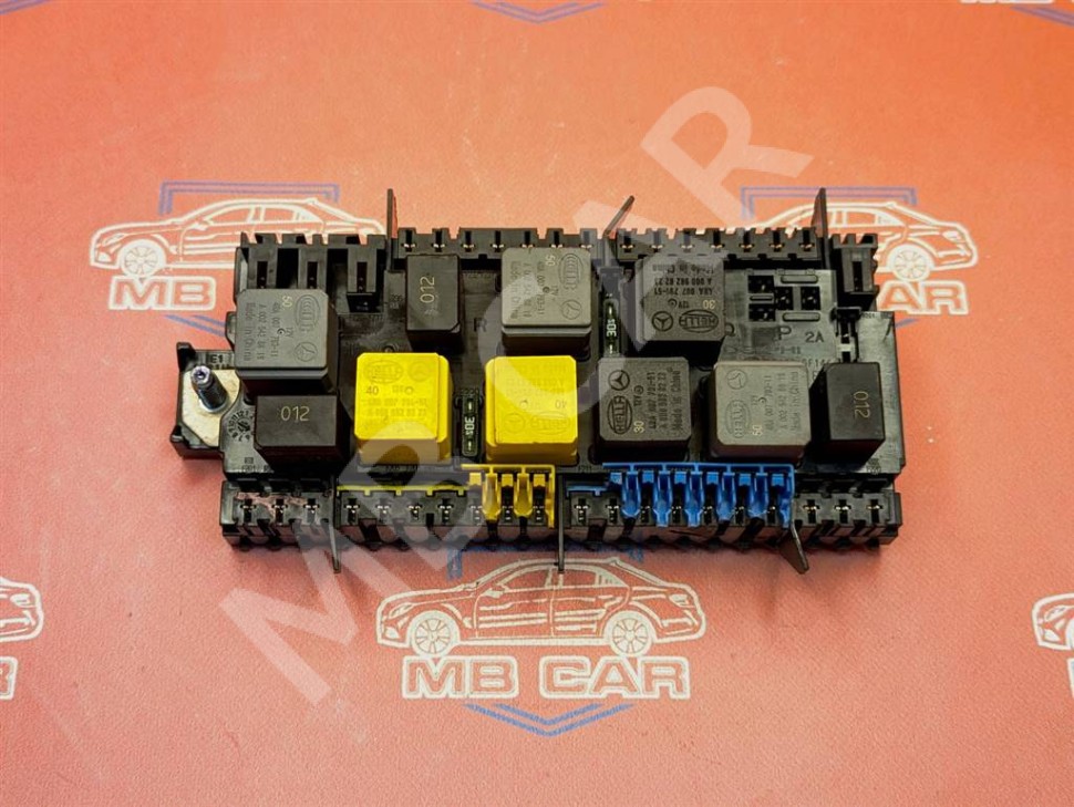 Блок предохранителей MERCEDES-BENZ GLE-класс AMG W166 (2015 - 2019) фото 1 — Разборка Мерседес