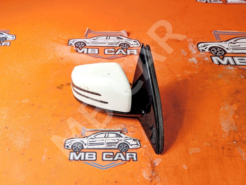 Зеркало правое MERCEDES-BENZ GLE-класс W166 (2015 - 2018) фото 1 &mdash; Разборка Мерседес