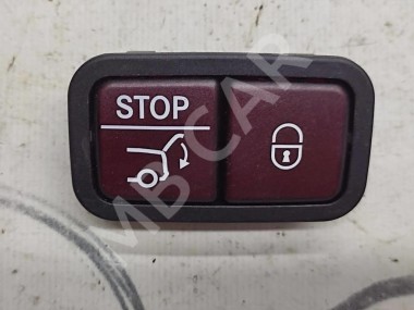 Кнопка закрытия багажника MERCEDES-BENZ GLC-класс X253 (2015 - 2019) — Разборка Мерседес