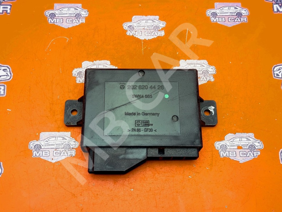 Блок управления MERCEDES-BENZ E-класс W124/S124/C124/A124 (1984 - 1997) фото 1 — Разборка Мерседес