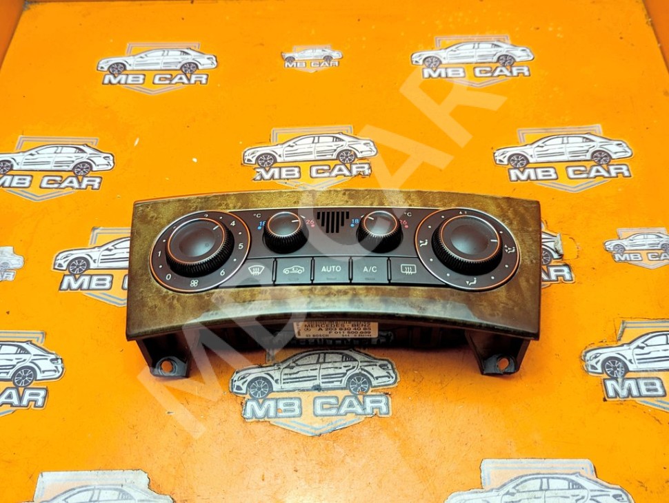 Панель управления климатом MERCEDES-BENZ C-класс W203/S203/CL203 рестайлинг (2004 - 2008) фото 1 &mdash; Разборка Мерседес