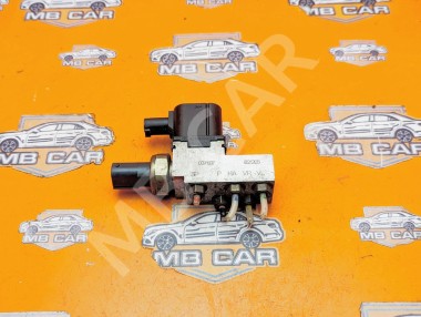 Блок клапанов пневмоподвески MERCEDES-BENZ E-класс W211/S211 (2002 - 2006) — Разборка Мерседес