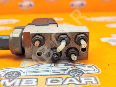 Блок клапанов пневмоподвески MERCEDES-BENZ E-класс W211/S211 (2002 - 2006) — Разборка Мерседес