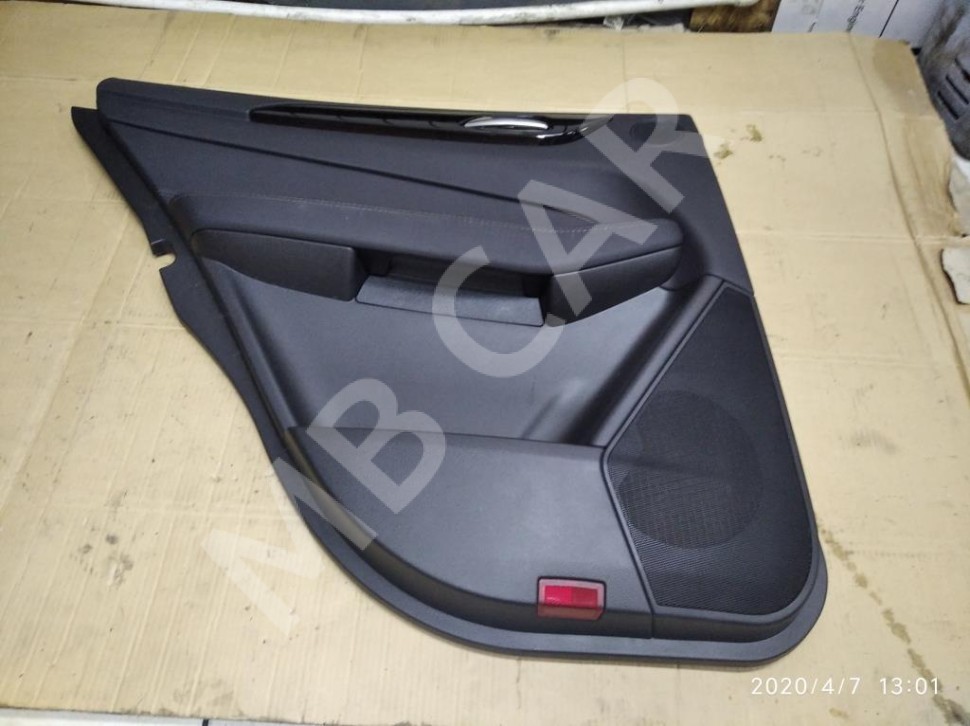 Карта двери задняя левая MERCEDES-BENZ GLE-класс W166 (2015 - 2018) фото 1 — Разборка Мерседес