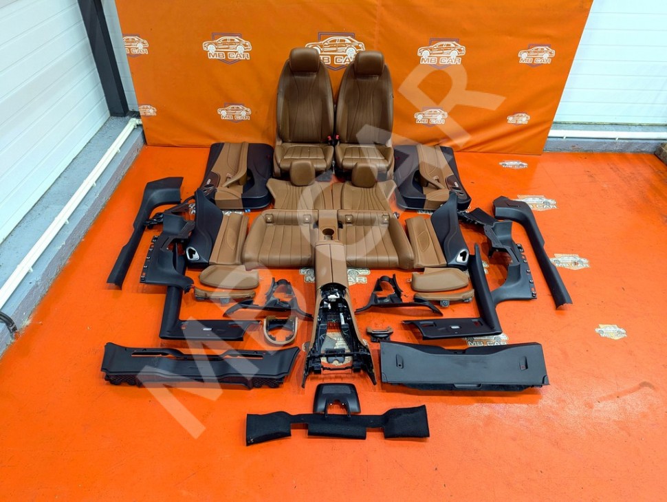 Салон MERCEDES-BENZ E-класс W213/S213/C238/A238 (2016 - 2021) фото 1 — Разборка Мерседес