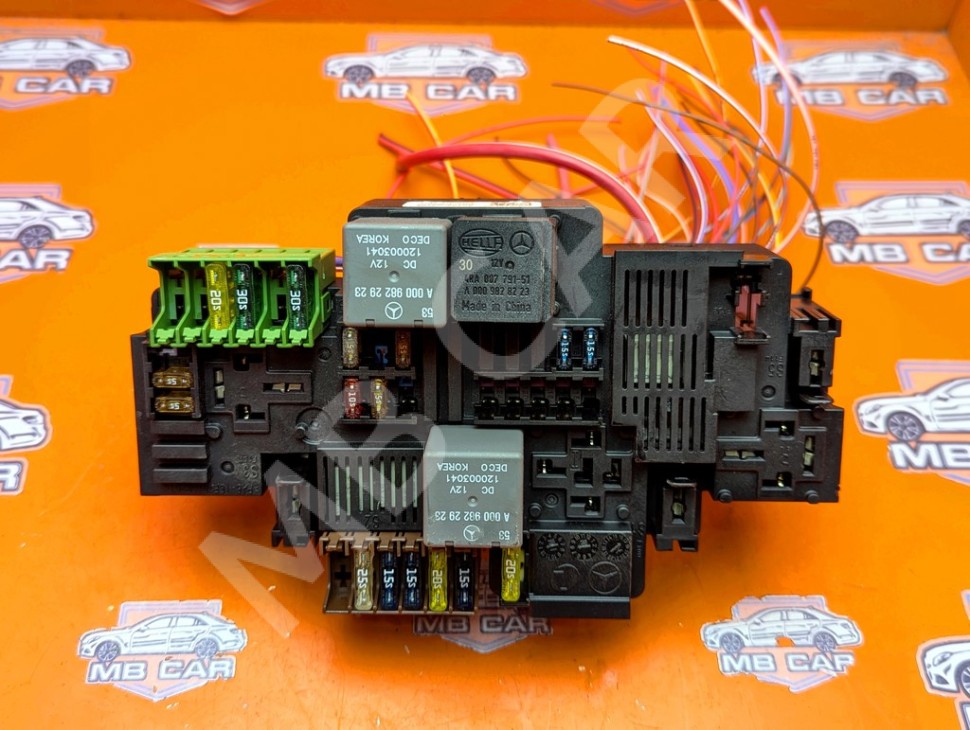 Блок предохранителей MERCEDES-BENZ E-класс W213/S213/C238/A238 (2016 - 2021) фото 1 — Разборка Мерседес