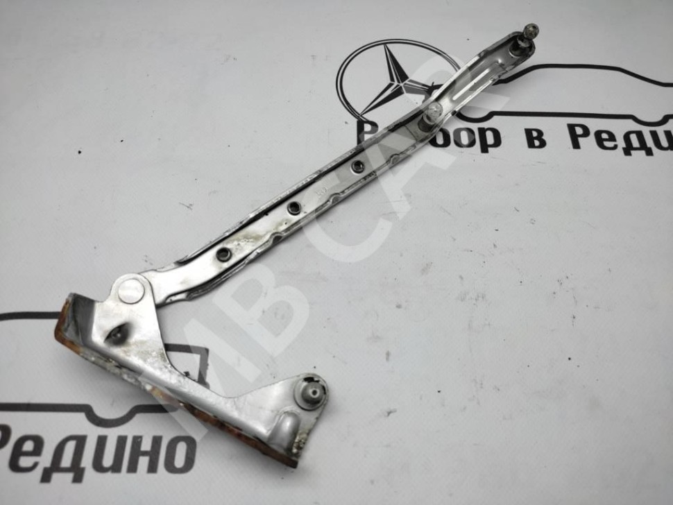 Петля капота MERCEDES-BENZ M-класс W163 рестайлинг (2001 - 2005) фото 1 — Разборка Мерседес