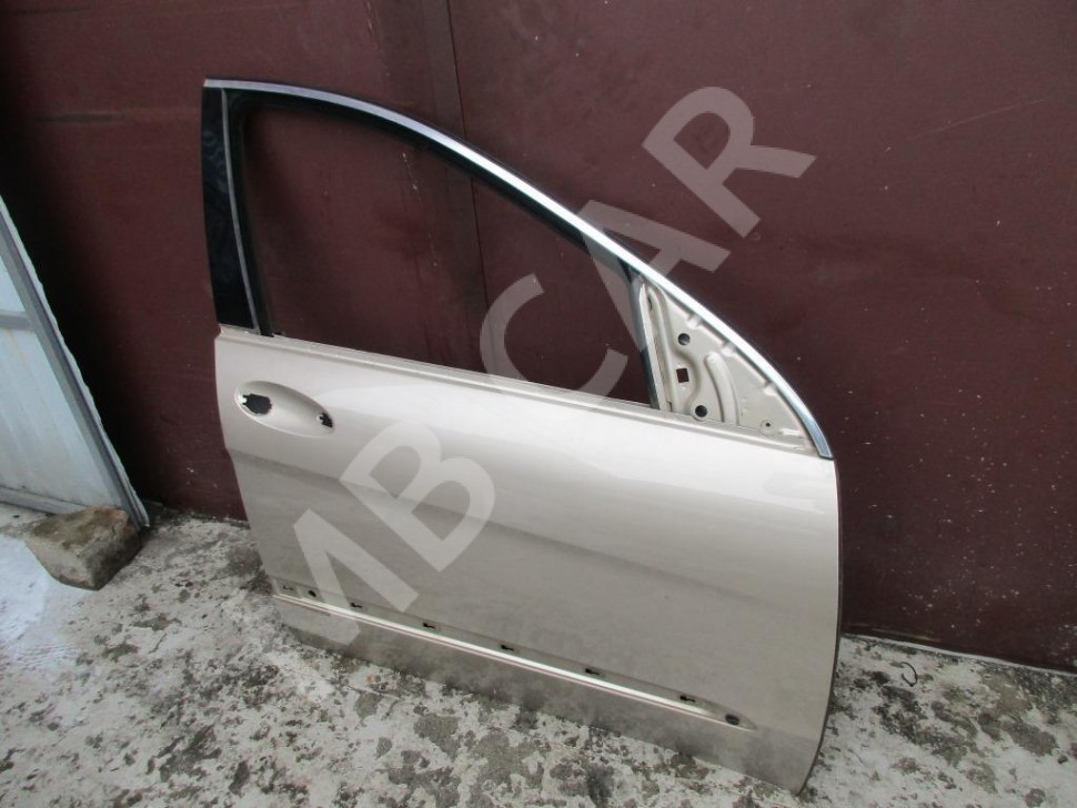 Дверь передняя правая MERCEDES-BENZ R-класс W251 (2005 - 2007) фото 1 &mdash; Разборка Мерседес