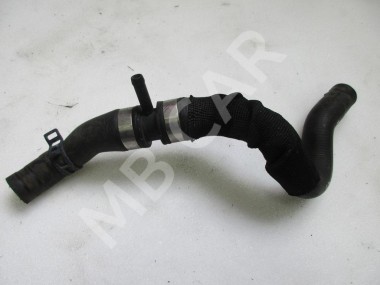 Патрубок ОЖ MERCEDES-BENZ C-класс W205/S205/C205/A205 (2014 - 2018) — Разборка Мерседес