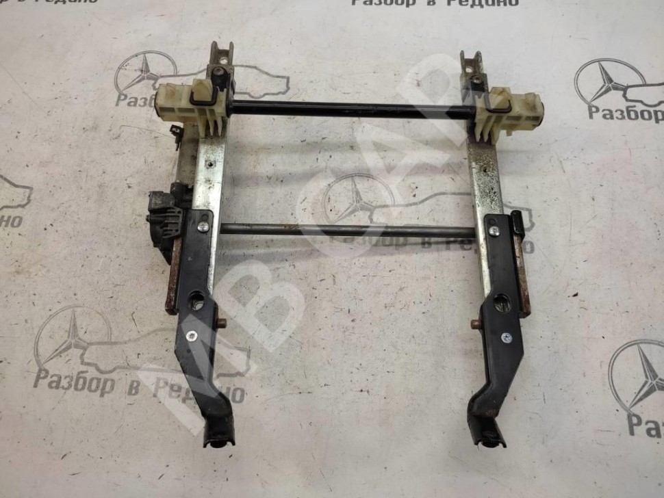 Механизм регулировки сидений MERCEDES-BENZ S-класс W220 (1998 - 2005) фото 1 &mdash; Разборка Мерседес