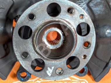 Кулак поворотный передний правый MERCEDES-BENZ A-класс W168 рестайлинг (2001 - 2004) &mdash; Разборка Мерседес