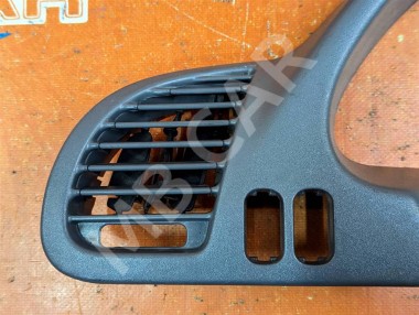 Накладка щитка приборов MERCEDES-BENZ Sprinter W901-905 (1995 - 2006) — Разборка Мерседес