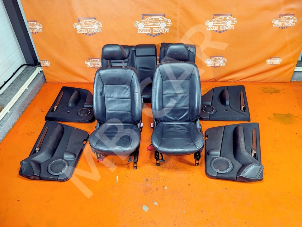 Салон MERCEDES-BENZ B-класс W245 (2005 - 2009) фото 1 &mdash; Разборка Мерседес