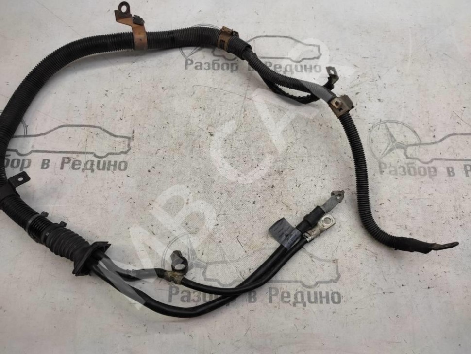 Провод стартера MERCEDES-BENZ S-класс W221 (2005 - 2009) фото 1 — Разборка Мерседес