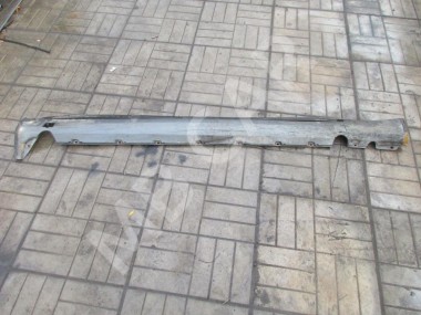 Порог пластиковый правый MERCEDES-BENZ W124 W124/S124/C124/A124 (1984 - 1993) — Разборка Мерседес