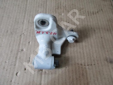 Петля двери MERCEDES-BENZ CLA-класс C117/X117 рестайлинг (2016 - 2019) — Разборка Мерседес