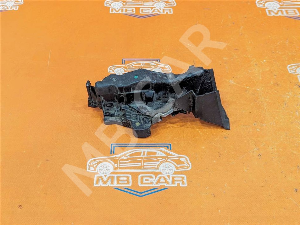 Замок двери передней левой MERCEDES-BENZ E-класс W210/S210 (1995 - 1999) фото 1 — Разборка Мерседес