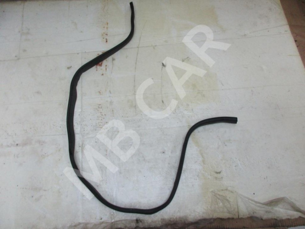 Уплотнитель моторного отсека MERCEDES-BENZ E-класс W211/S211 рестайлинг (2006 - 2009) фото 1 — Разборка Мерседес