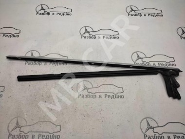 Молдинг стекла двери MERCEDES-BENZ CLS-класс C219 (2004 - 2008) — Разборка Мерседес