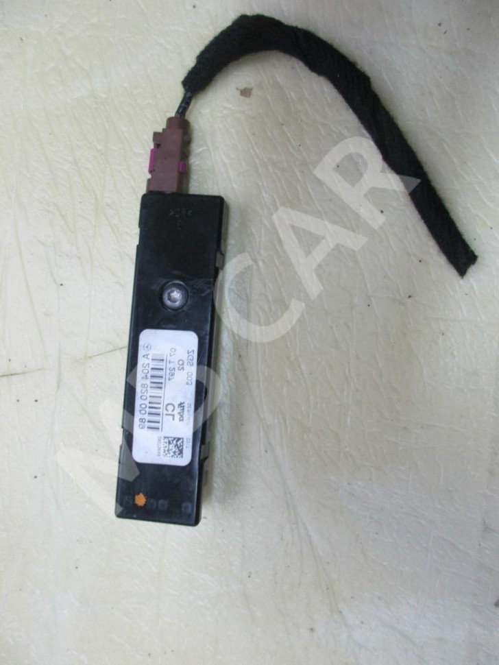 Усилитель антенны MERCEDES-BENZ C-класс W204/S204 (2006 - 2011) фото 1 — Разборка Мерседес